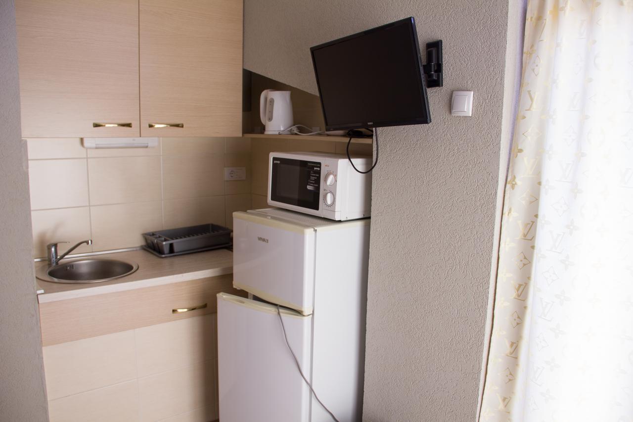 Apartments Lux Seaview Bar Bagian luar foto